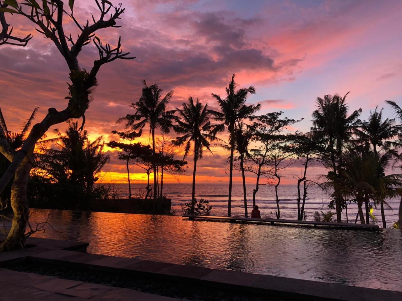 Bali Natha Front 4* Canggu
