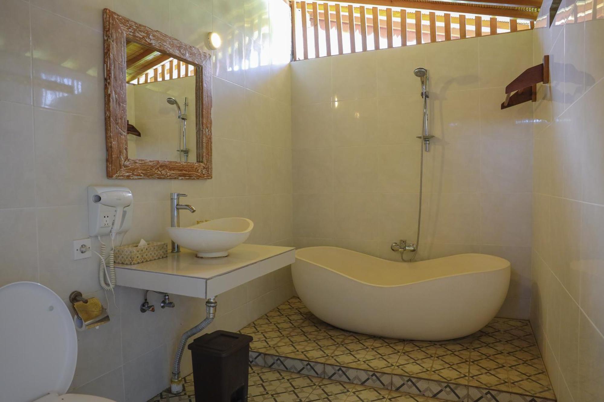 Guest house Bali Natha Front Canggu (Bali)