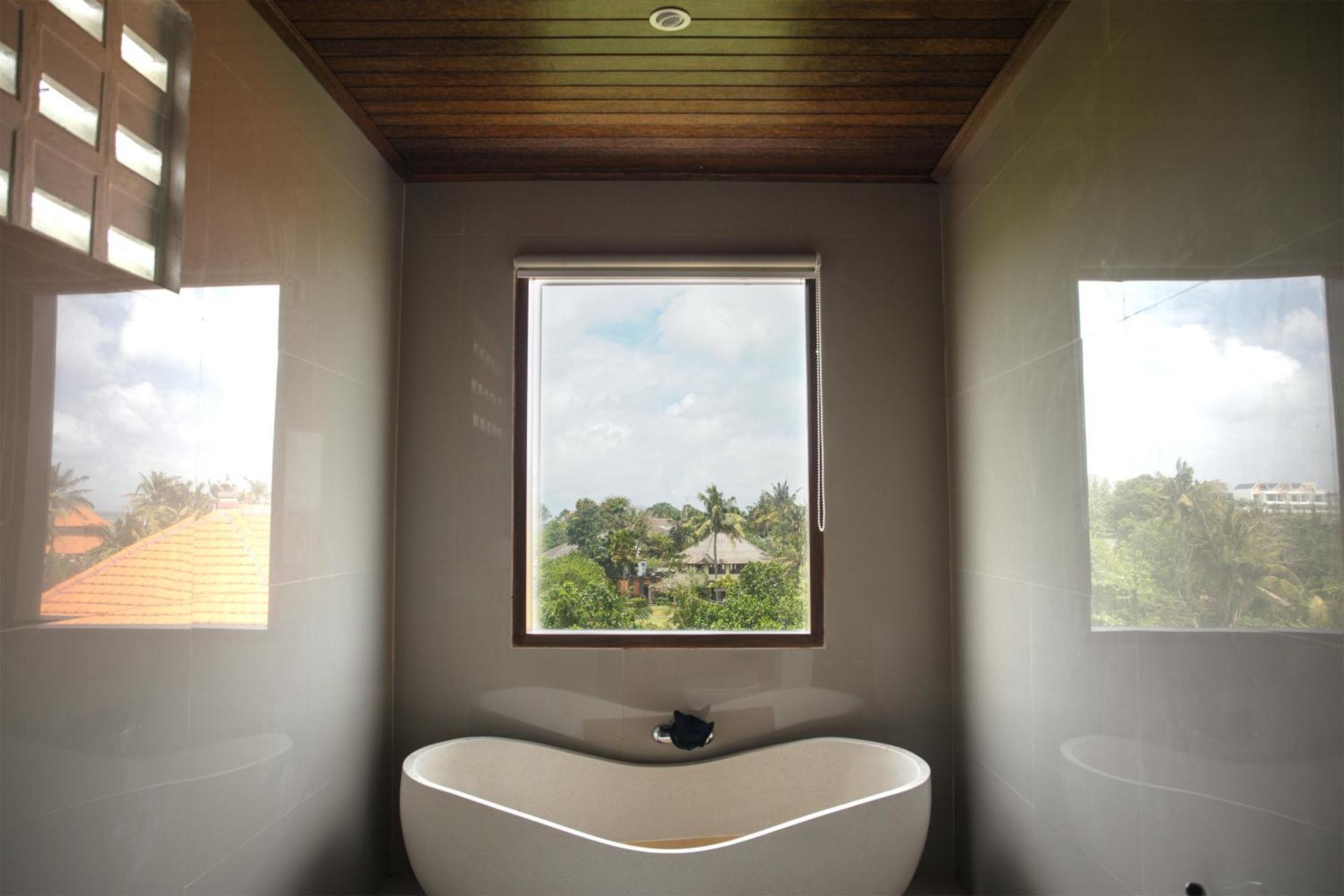 Bali Natha Front 4*