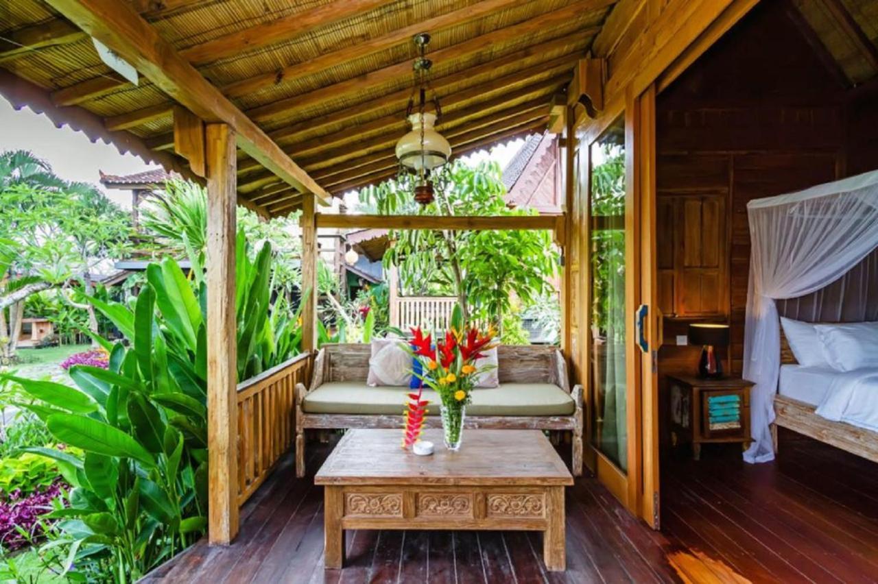 Bali Natha Front 4* Canggu (Bali)
